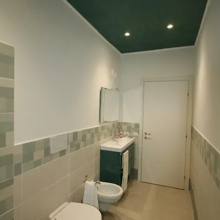 The Old Laundry * Lucca