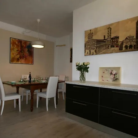 The Old Laundry * Lucca