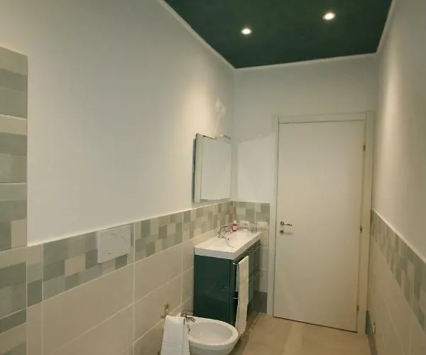 The Old Laundry * Lukka