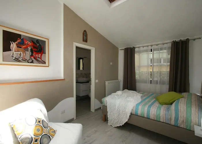 The Old Laundry * Lukka